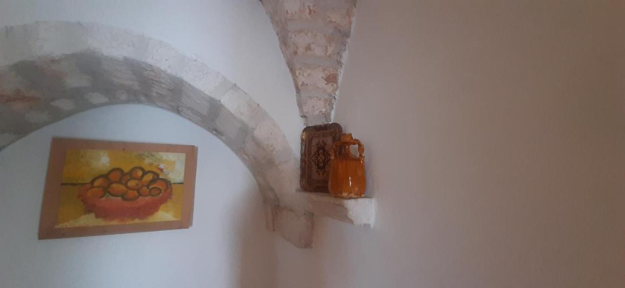 Dimora Lavinia Casa Vacanze Centro Storico Остуни Экстерьер фото